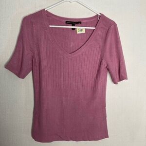 White House Black Market Short Sleeve V-Neck Sweater Women Size L Pink Knit Tee